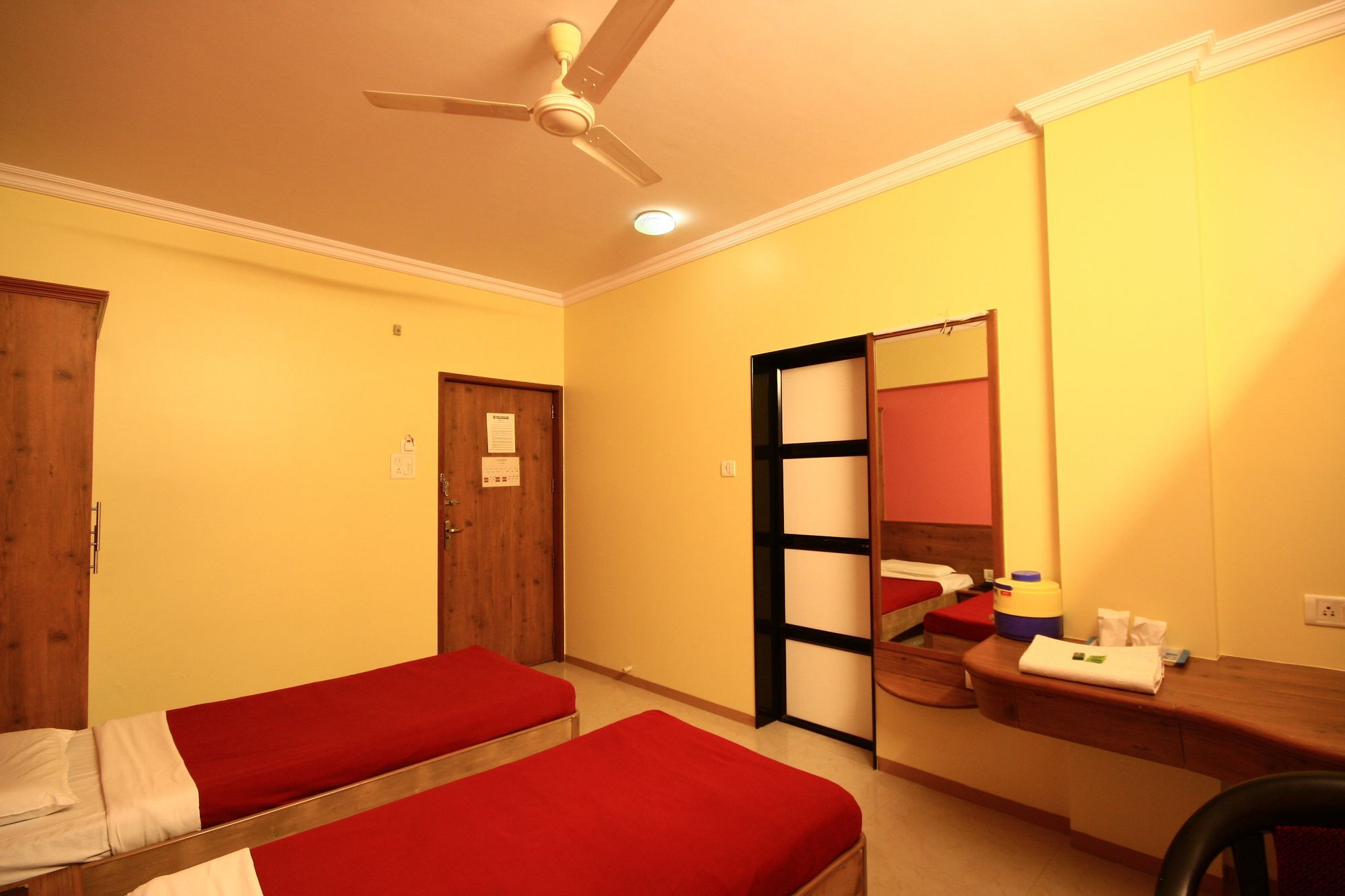 פונה Hotel Deccan Park מראה חיצוני תמונה